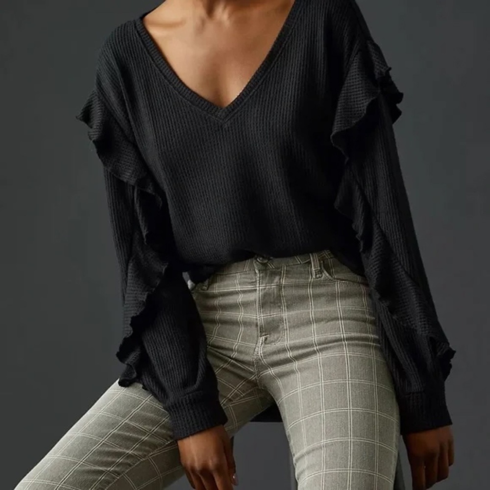 Anthropologie Pilcro Waffle Knit Black Vneck Blouse Shirt Top Ruffled Sleeves